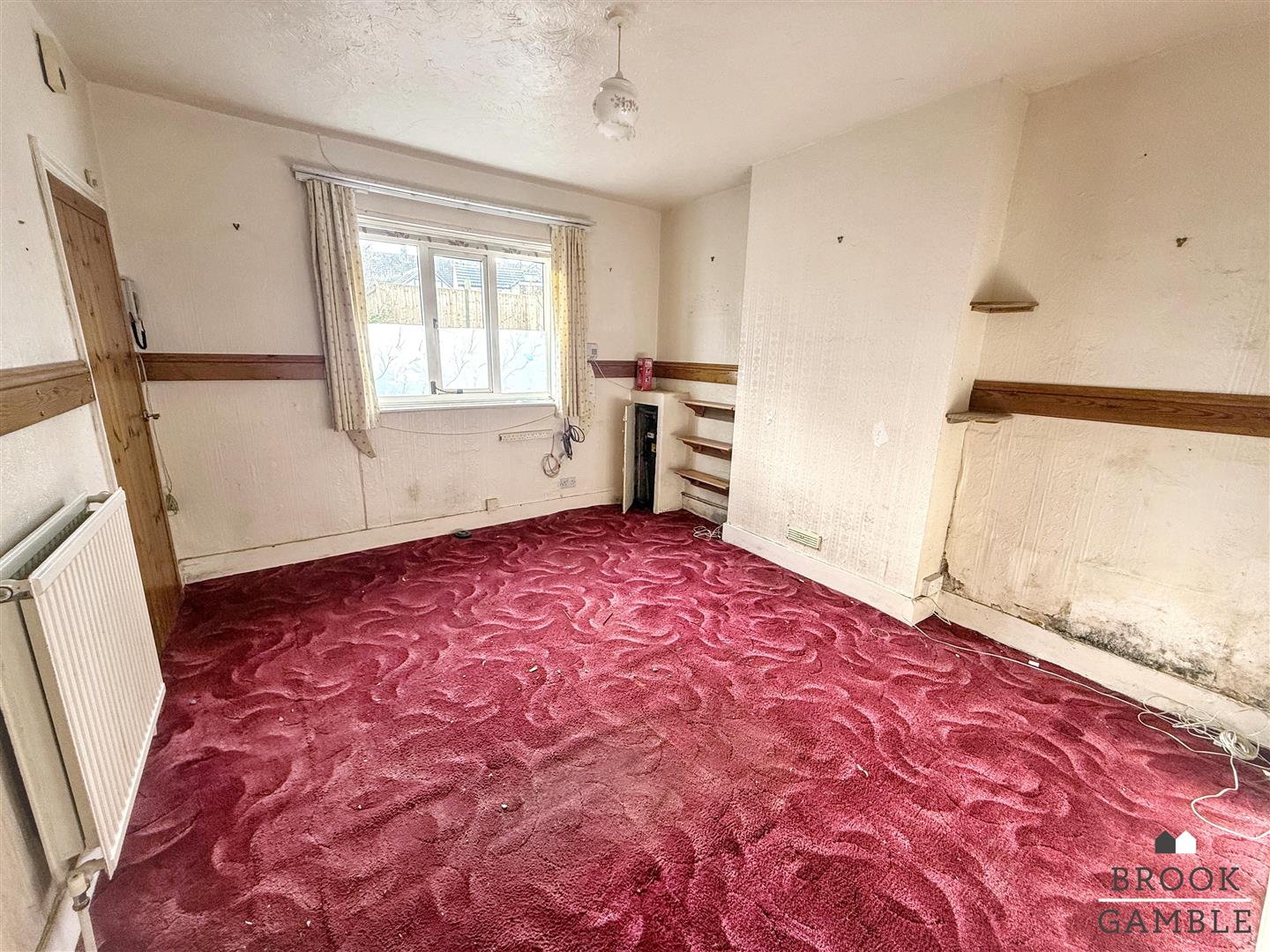 2 Bedroom House - End Terrace. Bradford Street in Eastbourne,  2